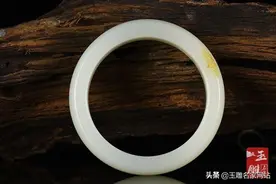 玉镯子多少钱？玉镯大概多少钱一只？图片