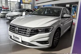 空间满足国内需求，省油又稳重，合资品质，实拍速腾图片