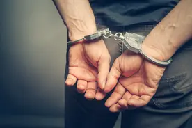 不还钱就拖车要挟 这个叫催收非法债务罪图片