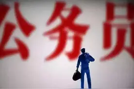 985、211大学生很少报考公务员？不是能力差，有这4点原因图片