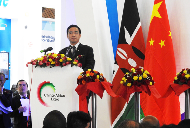 8年花费32.33亿美元，为什么肯尼亚宁愿借钱，也要修建蒙内铁路？