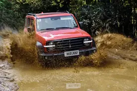 中国人自己造的越野车，它能有多好？|试驾WEY坦克300图片
