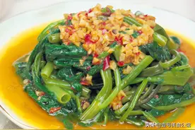 空心菜这样做鲜嫩又爽口，无须油炒，简单一煮一拌，解馋又营养图片