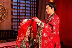 新娘子模仿苏小妹，新婚夜对联三难考新郎官，千古风流传美谈图片
