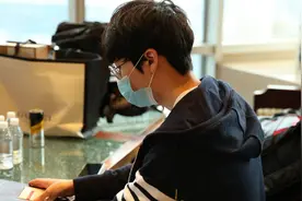 LGD不敌外卡队，G2官博发图整活，Joker：脸都不要了图片