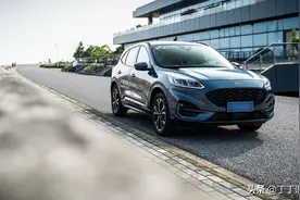 试驾福特锐际：最具性价比的合资四驱SUV图片