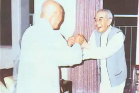 南怀瑾青城、峨眉寻剑仙，向天问道得“佛光”回应，自此万事不惑图片