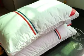 男生用的枕头容易发黄，父母告诉我，这样洗干净还柔软，真实好用图片