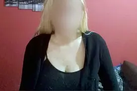 阿根廷10个月大女婴被检测出吸食毒品 其父母被捕图片