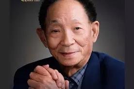 相恋30天，袁隆平闪婚学生邓哲，一世恩爱，曾为研究水稻分离20年图片