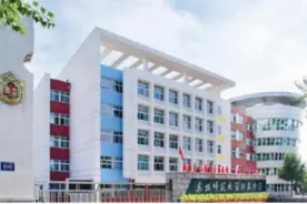 吉林省最低调的三所重点中学，重本率达90%，进入就可能上名校图片