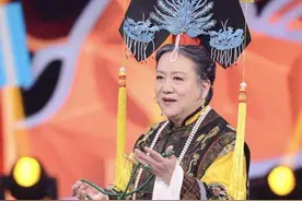 58岁成名，嫁给荧屏诸葛亮52年恩爱如初，大家叫她最端庄甄嬛图片