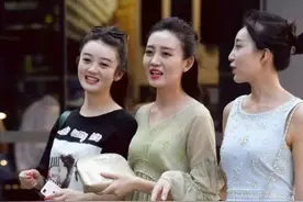 美女街拍：三闺蜜出街，小姐姐的衣品实力圈粉，大爱图片
