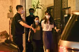 【8.12新闻速递】黎智英周庭获准保释;壹传媒股票异动受监测;美迫「香港制造」改「中国制造」,港府强烈反对图片