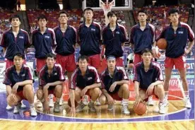 中国男篮历史三大前锋，如果巅峰期去NBA能打上主力吗？图片