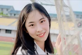 连续3年第一，获13项奖学金，江苏女学霸不仅坐拥高颜值，还实力保研浙大！图片