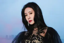 张碧晨华晨宇承认生女，热恋期怀孕就分手？花花认下孩子却不结婚图片