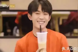 细节控扒皮易烊千玺、周杰伦同款奶茶！附带保姆级点单攻略图片