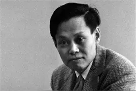 1976年，杨振宁回国后想见毛主席，华国锋考虑后没有同意图片