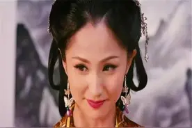 3D女神蓝燕讲话太露骨，郭德纲羞的脸红了，于谦在旁边笑的好开心图片