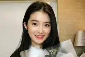 林青霞“女儿”长大了！实力堪比一线小花，眉毛和林青霞一模一样图片
