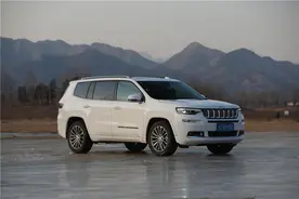 踏上全能巅峰——对比试驾Jeep大指挥官、大众途昂、福特锐界图片