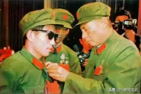 “中国保尔”史光柱：大校军衔，老山前线打出来的一级战斗英雄图片