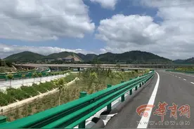 定了！延安至子长高速公路下月建成通车，比走国道至少快半小时图片
