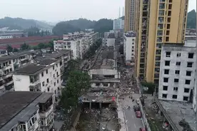 揪心！12人死亡37人重伤，保险业紧急应对湖北十堰燃气爆炸事故图片