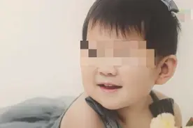 保定被铁锹拍伤女童脸上留伤，走路缓慢，医疗费已花费20万元，涉案人被移送审查起诉图片