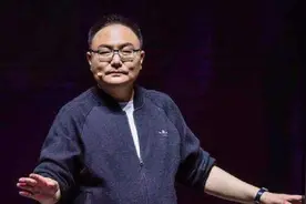 罗振宇只剩焦虑图片