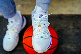 小姐姐也是实力派，实战球鞋这样选图片