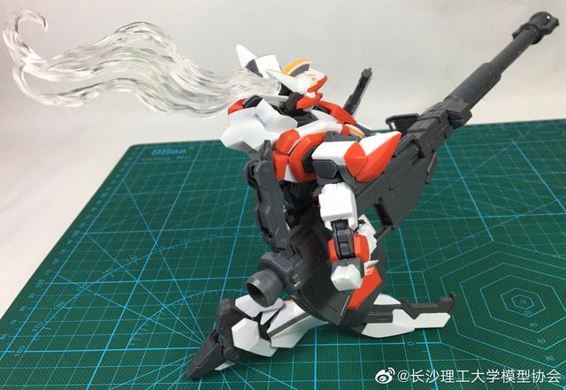 宅客模玩原创测评：青岛社 1/48 烈焰魔剑 测评（素组+展示部分）