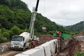 302国道延吉至安图段改建项目进入全面施工阶段图片