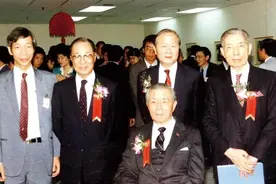 找来蒋爸帮忙，12亿美元买光刻机，中芯国际的竞争力向上爬图片