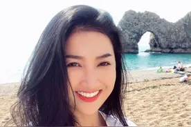 越南女星爱上白人教师小哥：坦言只找西方白人很幸福图片