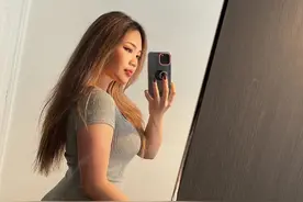 英国健身小网红，翘臀、长腿、马甲线再次告诉我们：瘦真不是美图片