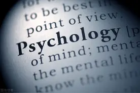 认为自己有心理疾病的人，自学心理学知识并试图解决，有可能吗？图片