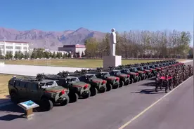 虎虎生威！第三代“猛士”开上西藏高原 装甲更厚火力更猛图片