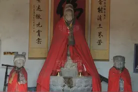 东阿大店子元代泰山老奶奶石像，一家两代人冒险守护得以保存图片