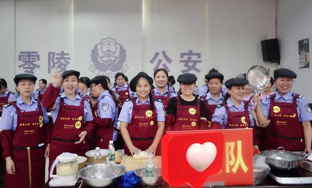 黑米烩花胶 2026年黑米花胶的做法大全