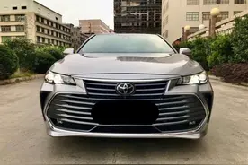 2.5L亚洲龙提速快、方向精准，开起来舒服又过瘾图片