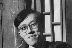 发妻逝世一年，再娶小20岁娇妻，王蒙：仅一眼，80岁的我彻底沦陷图片