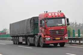 开大客车和开大货车哪个比较赚钱？看懂这几条其实你就会选择了图片