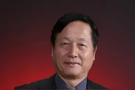 曾湘泉：三次分配对调节收入差距具有潜力空间，需解决制度和环境问题促其发展图片