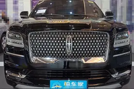 气场碾压路虎揽胜，耗费百万预算买这辆林肯领航员值吗？图片