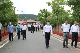 省级老干部到长春市九台区参观考察图片