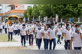 @梅州考生，预计8月5日公布中考成绩，查询方式戳这里→图片