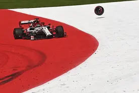 奥地利举行一级方程式赛车，赛主们激情满满图片