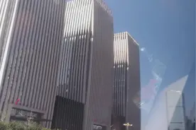 实拍邯郸市人民东路两侧高楼大厦，堪比北上广深一线大城市规模视频封面